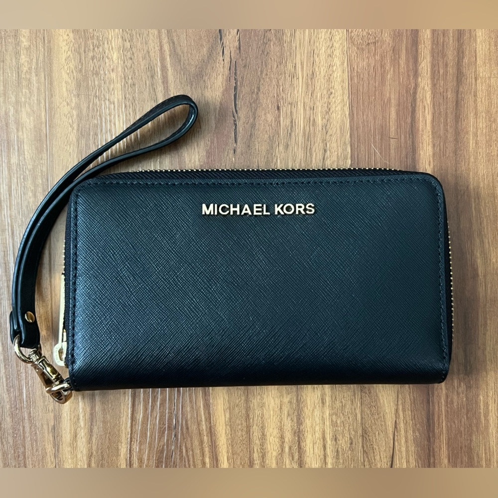 Michael Kors Black Wristlet Wallet